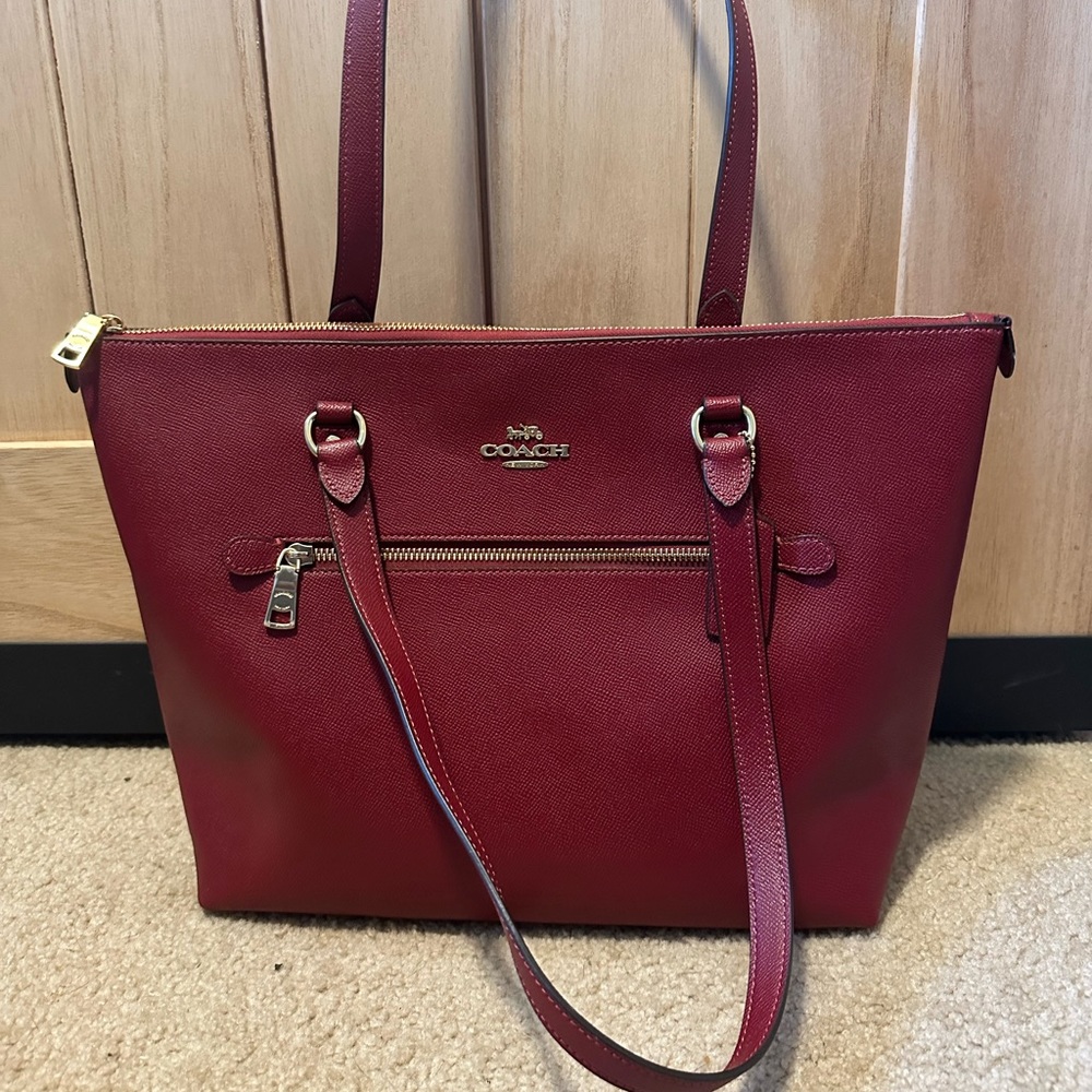 Brand new Coach Gallery Tote in cherry red